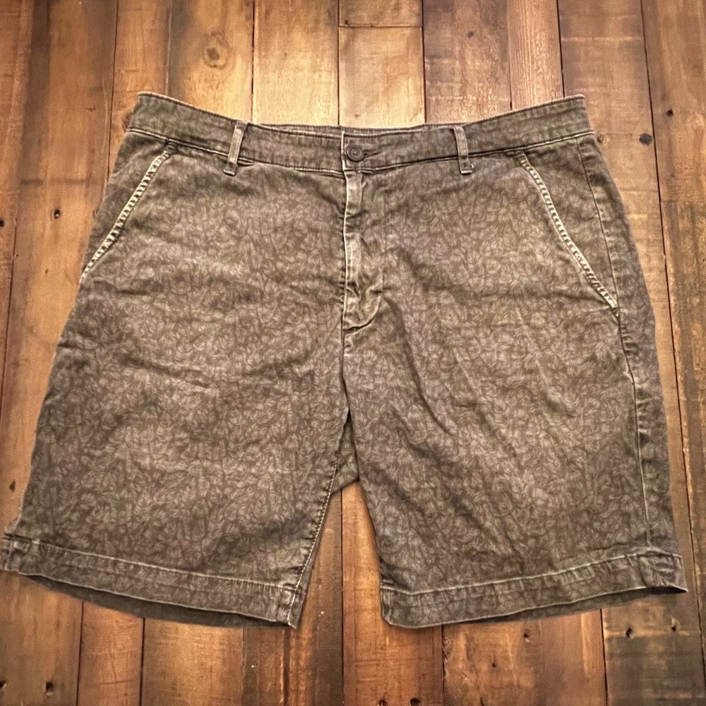 Adriano Goldschmied (AG) Shorts - Gray - 34